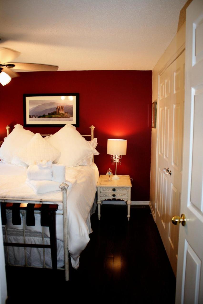 The Tartan House Bed & Breakfast Ajax Buitenkant foto